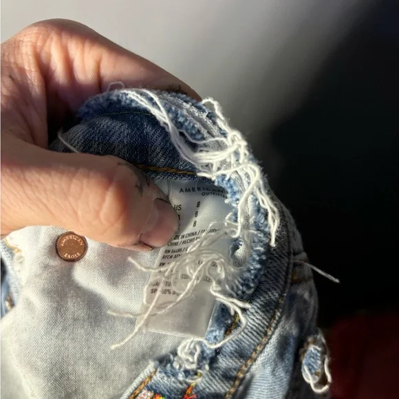 American Eagle Pride Denim Highest Waist '90s Boyfriend Short Size 8 - Picture 7 of 8